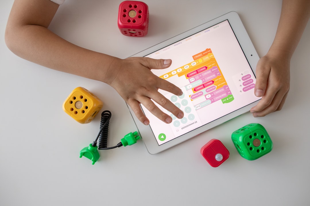 スマホ育児は悪、はもう古い？ 最新研究が覆す賢い子の意外な共通点